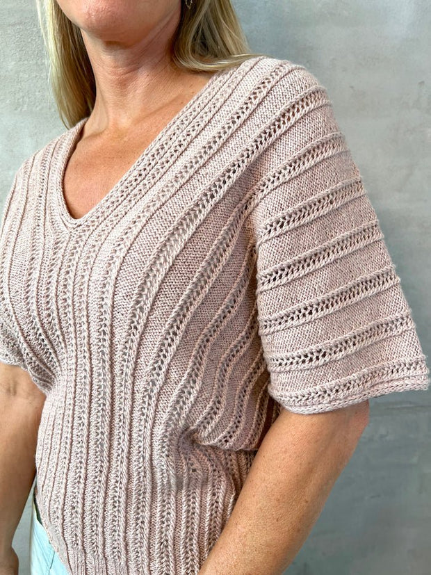 Summertime top by Hanne Falkenberg, No 21 knitting kit | Warm grey (416)