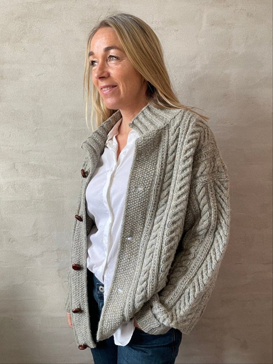Tomas Cardigan | Cables in Shetland wool | Hanne Falkenberg