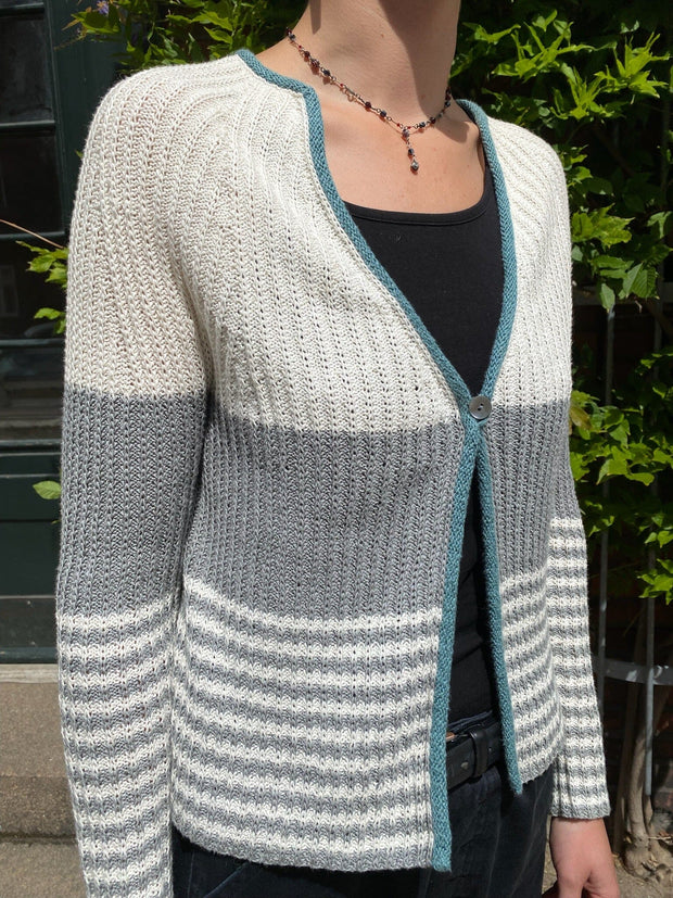 Trio cardigan by Hanne Falkenberg, knitting pattern Knitting patterns Hanne Falkenberg 