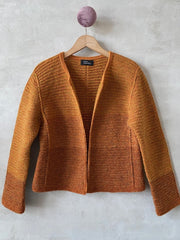 Tweedie jacket by Hanne Falkenberg, No 20 knitting kit (5 colors) | 04 Curry yellow, 92 Brandy, 10 Apricot, 06 Yellow mix (x), 12 Rust