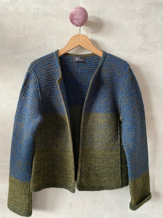 Tweedie jacket by Hanne Falkenberg, No 20 knitting kit (5 colors) | 45 Azure, 31 Dark olive, 41 Petrol, 30 Dusty green, 28 Moss