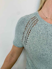 Vera Summer t-shirt with raglan seams by Önling, knitting pattern Knitting patterns Önling - Katrine Hannibal