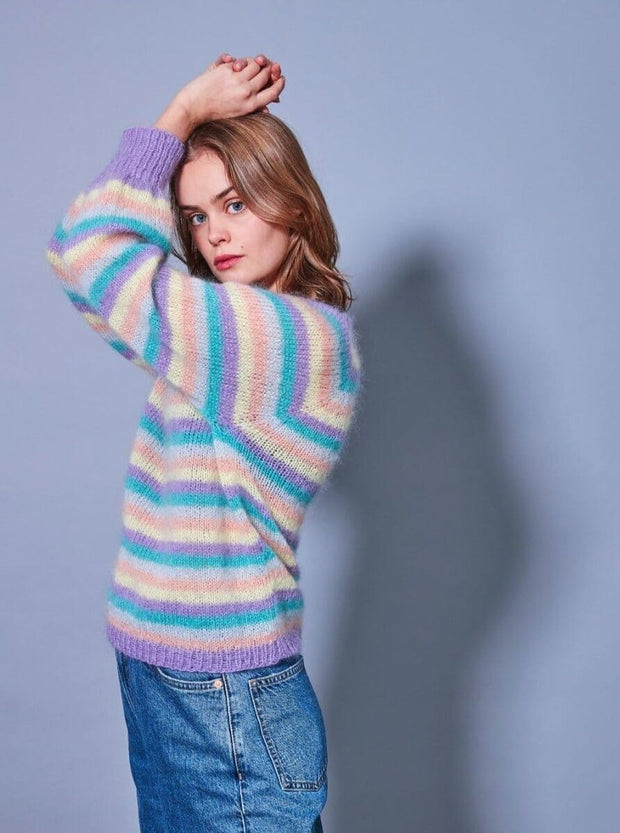 Viola Jumper Mohair Edition by Spektakelstrik, Silk mohair knitting kit Knitting kits Spektakelstrik