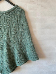 Viva poncho af Hanne Falkenberg, strikkekit | 30 Dusty green