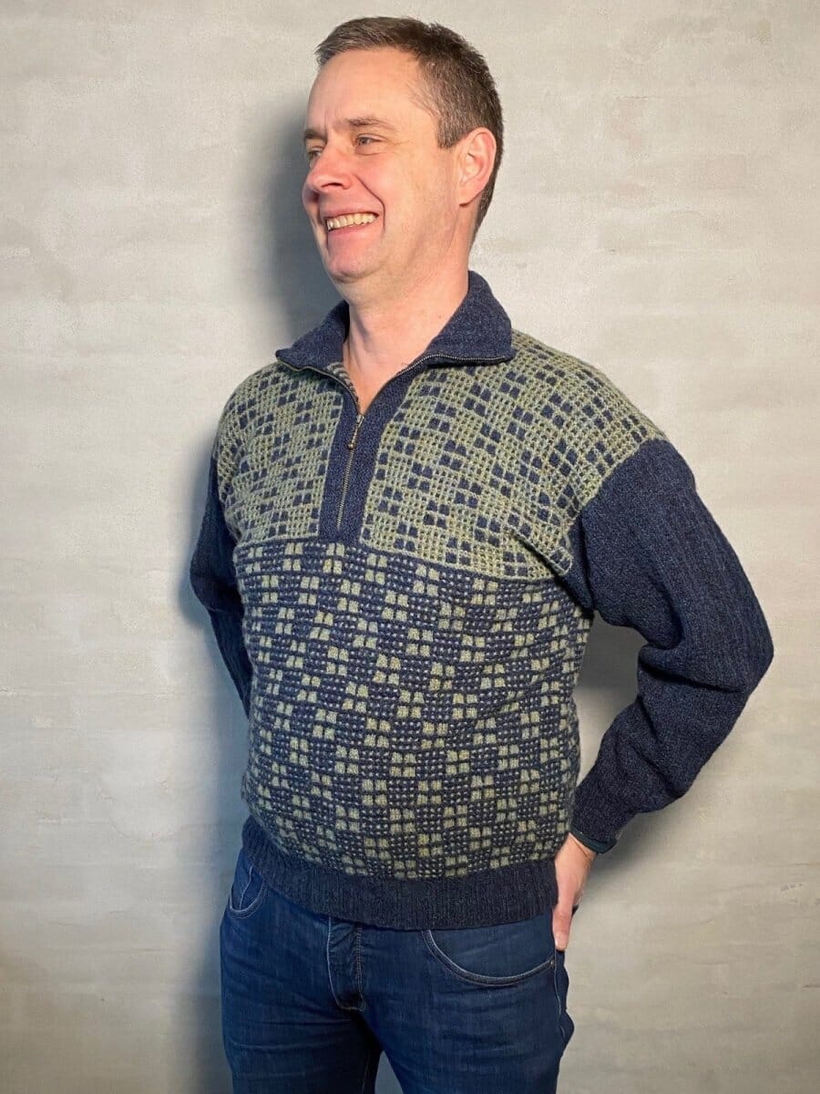 vintage ニットポンチョ jantiques hooked toro Windows mens sweater by Hanne Falkenberg, knitting kit