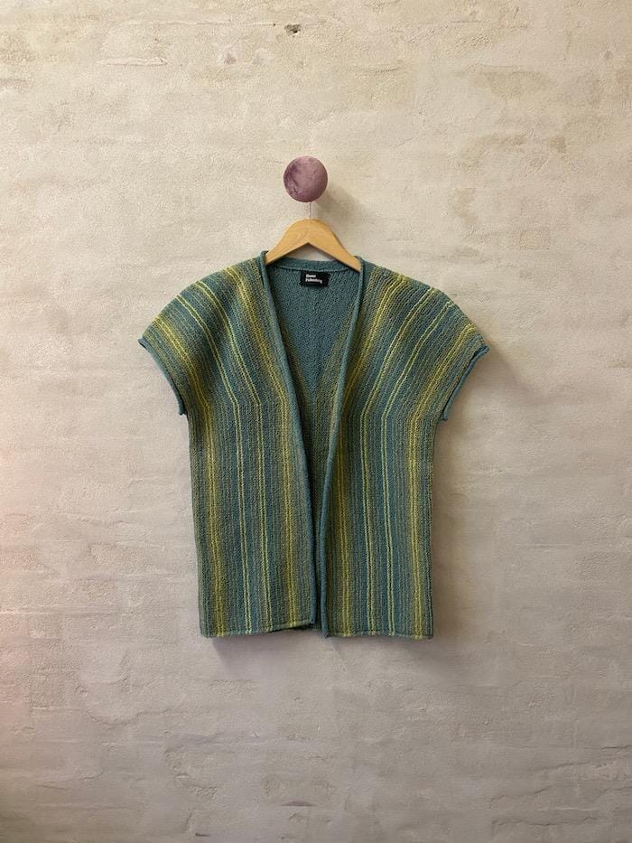 Ypsilon vest by Hanne Falkenberg, No 20 knitting kit