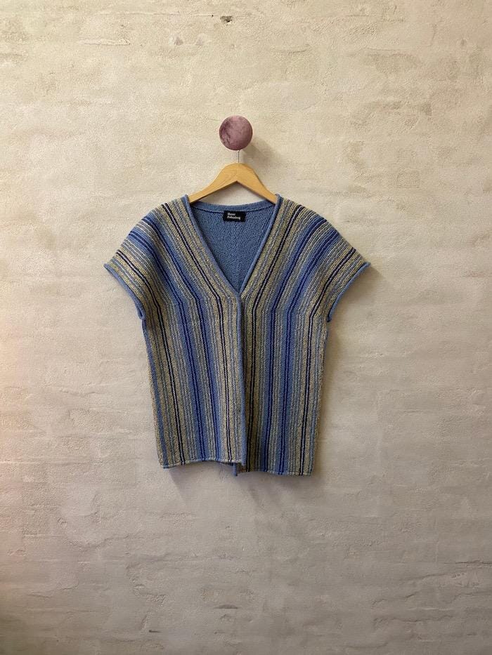 Ypsilon vest by Hanne Falkenberg, No 20 knitting kit