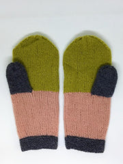 Advent mittens, soft knitted mittens made in Önling No 2 merinowool, here in colors olive, peach and dark grey.