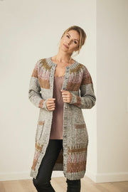 Alva icelandic long cardigan, grey with pattern in rose and curry, made in Isager Jensen yarn and Highland wool, the front