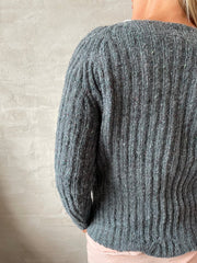 Blue Bell sweater, knitting pattern knitting pattern Hanne Søvsø 
