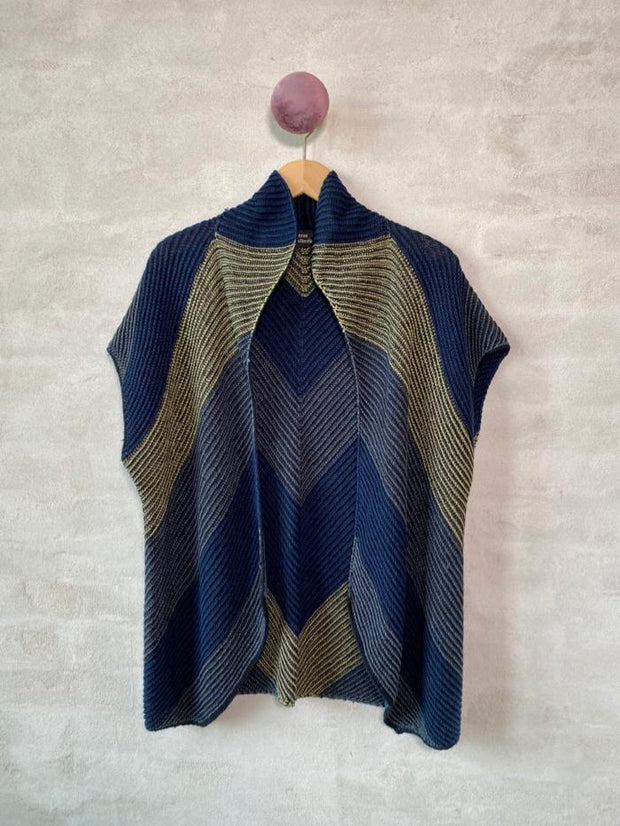 Blues vest by Hanne Falkenberg, knitting pattern Knitting patterns Hanne Falkenberg 