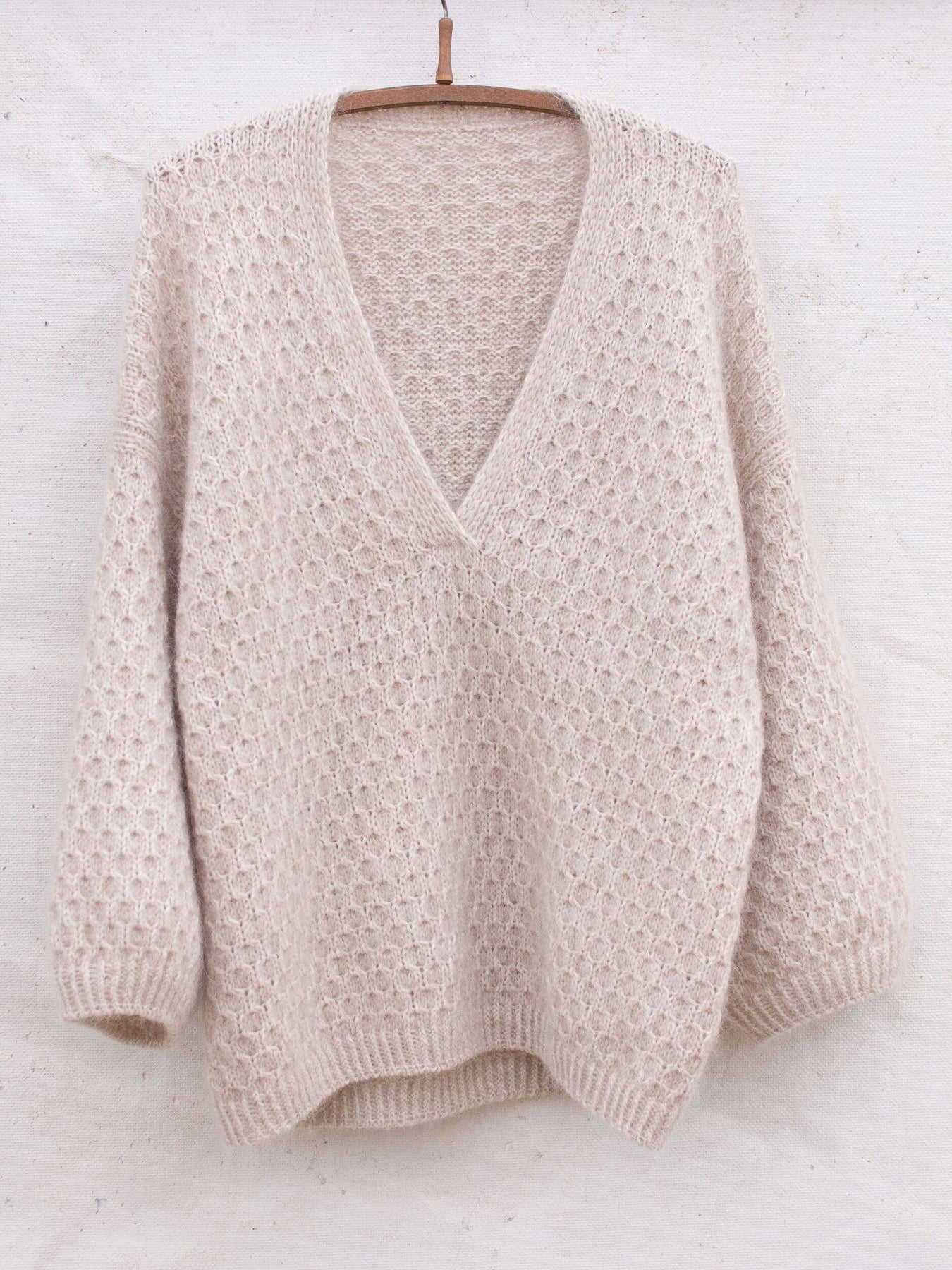 Cardi V-neck sweater by Anne Ventzel, No 2 + Silk mohair yarn kit (ex
