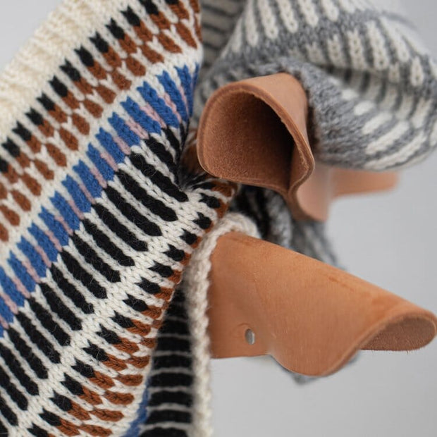 Column Cowl by Anne Ventzel, No 15 kit Knitting patterns Anne Ventzel 