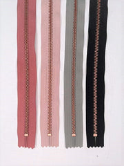 Copper zipper, 50 cm Strikketilbehør Önling Önling chooses a color that matches my yarn kit