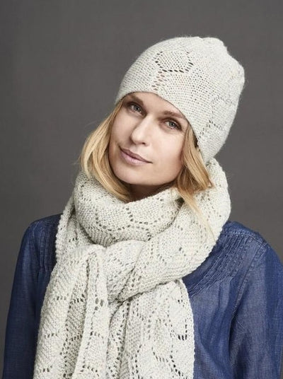 Daggry white knitted hat with beautiful lace pattern, made in Isager Alpaca and Highland wool