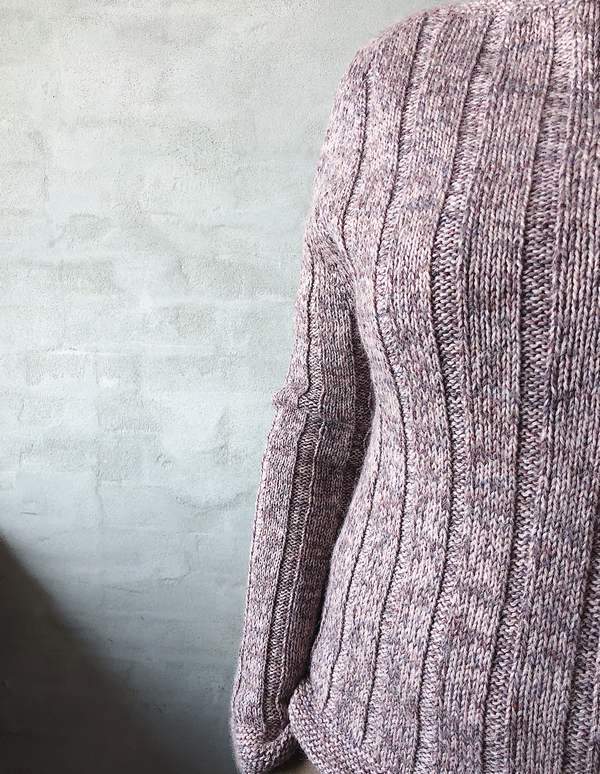 Delia sweater, knit in Isager Merilin and Alpaca 1 - Önling knitting pattern