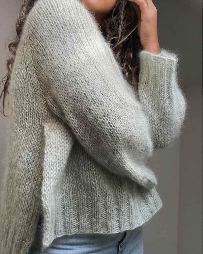 Delta sweater by Creadia Studio, knitting pattern