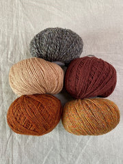 Dervish sweater, No 20 knitting kit Strikkekit Önling - Katrine Hannibal Brown mix w orange/cognac