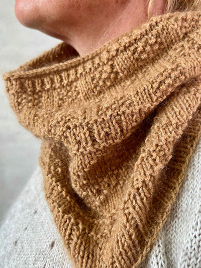 Easy Peasy Aya cowl by Katrine Hannibal, No 15 + Silk mohair knitting kit Knitting kits Önling - Katrine Hannibal 