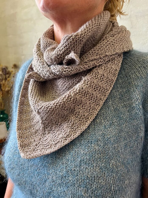Ellie bandana scarf by Önling, knitting pattern Knitting patterns Önling - Katrine Hannibal 