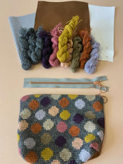 Kit for embroidered purse with circles