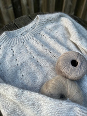 Emily sweater by Önling, No 21 + No 10 kit Knitting kits Önling - Katrine Hannibal 