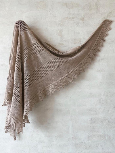 Knitting pattern for Eternal Sunshine shawl, designed by June Thomsen for Yarn Lovers.