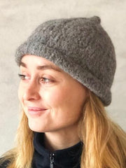 Knitting pattern for a felted hat in organic yarn front