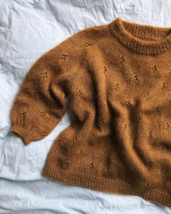 Knitting pattern for Fortune sweater by PetiteKnit with eyelet pattern