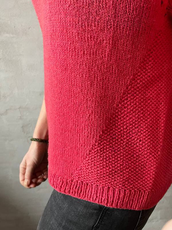 Freja summer T-shirt, No 12 knitting kit Knitting kits Önling - Katrine Hannibal 