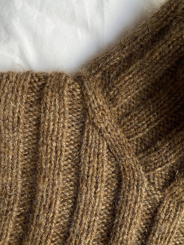 Hazel Neck by PetiteKnit, No 1 knitting kit Knitting kits PetiteKnit 