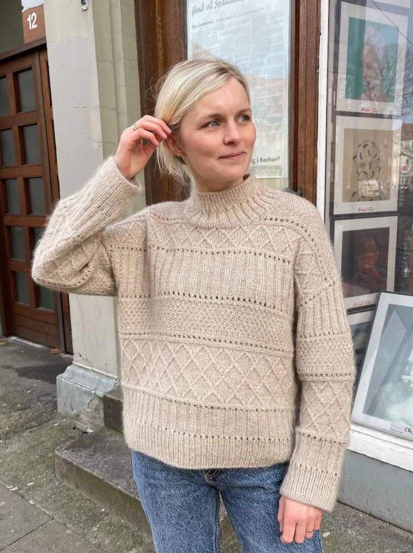 Ingrid sweater by PetiteKnit, No 1 knitting kit