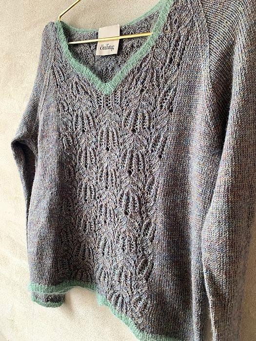 Limoncello sweater, summer knit with lace pattern in Isager yarn - Önling Nordic knitting patterns and yarn