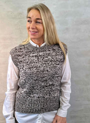Lucia slipover vest by Önling, No 15 knitting kit Knitting kits Önling - Katrine Hannibal 