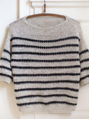 Nice T-shirt by Anne Ventzel, knitting pattern Knitting patterns Anne Ventzel 