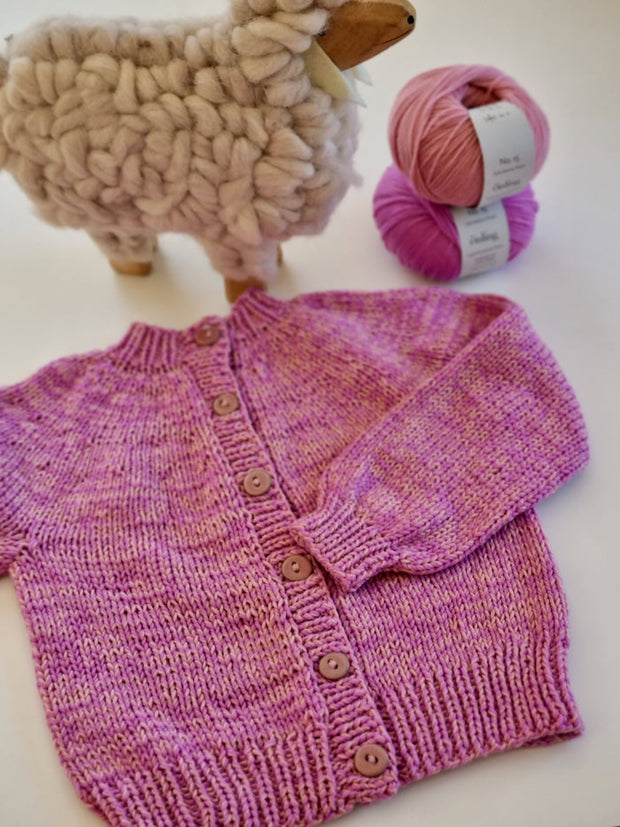 Novice Cardigan Chunky Mini by PetiteKnit, No 15 knitting kit Knitting kits PetiteKnit 