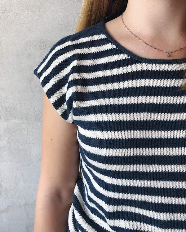 Ohoy striped summer top, summer knit in organic cotton - Önling Nordic knitting patterns and yarn