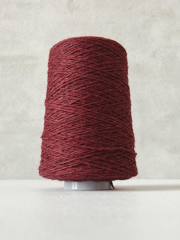Wine red Önling No 12 everyday yarn, wool and cotton - Önling Nordic knitting patterns and yarn