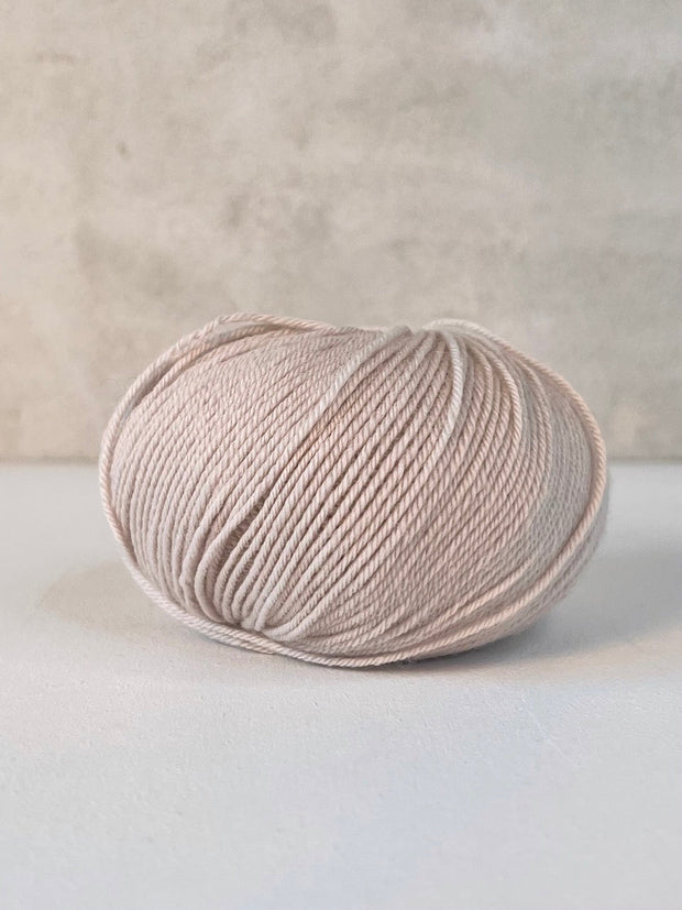 Önling No 15, 100% merino wool, sustainably produced Yarn Önling Yarn Warm beige (4440)