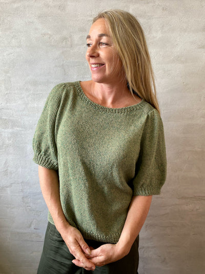Paloma T-shirt w. puff sleeves by Önling, No 21 + 13 knitting kit Knitting kits Önling - Katrine Hannibal 