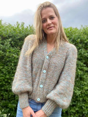 Puff Your Vibe by Knit your vibe, No 12 + silk mohair knitting kit Knitting kits Knit Your Vibe 
