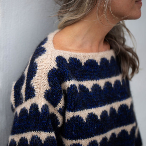 Robinia sweater by Anne Ventzel, kit in No 1, 10, 12, og 16 Knitting kits Anne Ventzel 