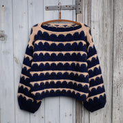 Robinia sweater by Anne Ventzel, kit in No 1, 10, 12, og 16 Knitting kits Anne Ventzel 