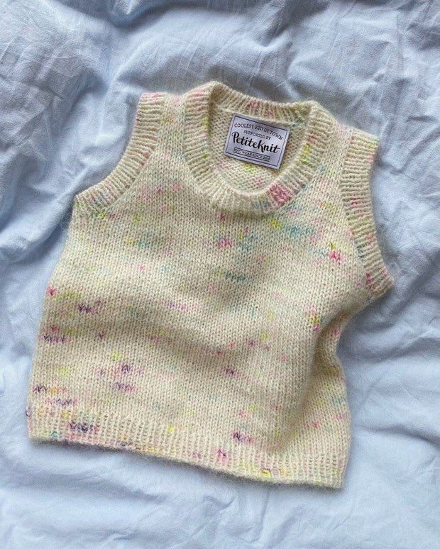 Stockholm Slipover for kids by PetiteKnit, No 1 knitting kit Knitting kits PetiteKnit 