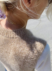 Stockholm slipover with V-neck from PetiteKnit, No 12 + silk mohair knitting kit