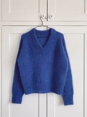 Stockholm sweater with V-neck from PetiteKnit, silk mohair knitting kit
