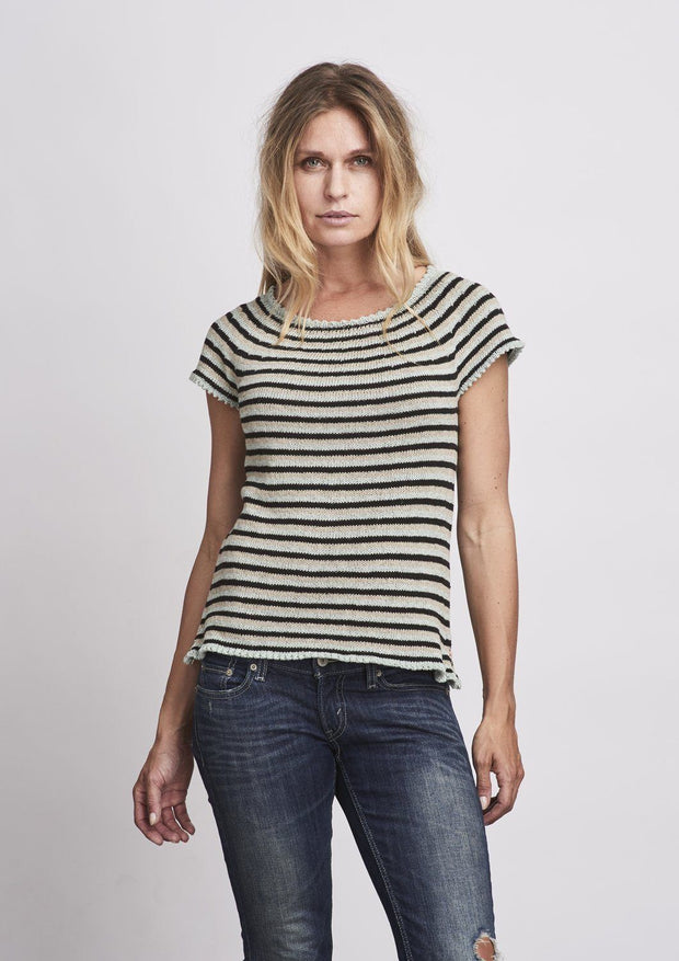 Striped summer top in black, beige and light blue, made in Isager Bomulin