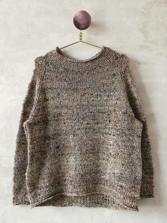Sweater with speck knit in luxurious Önling yarn - Önling Nordic knitting patterns and yarn