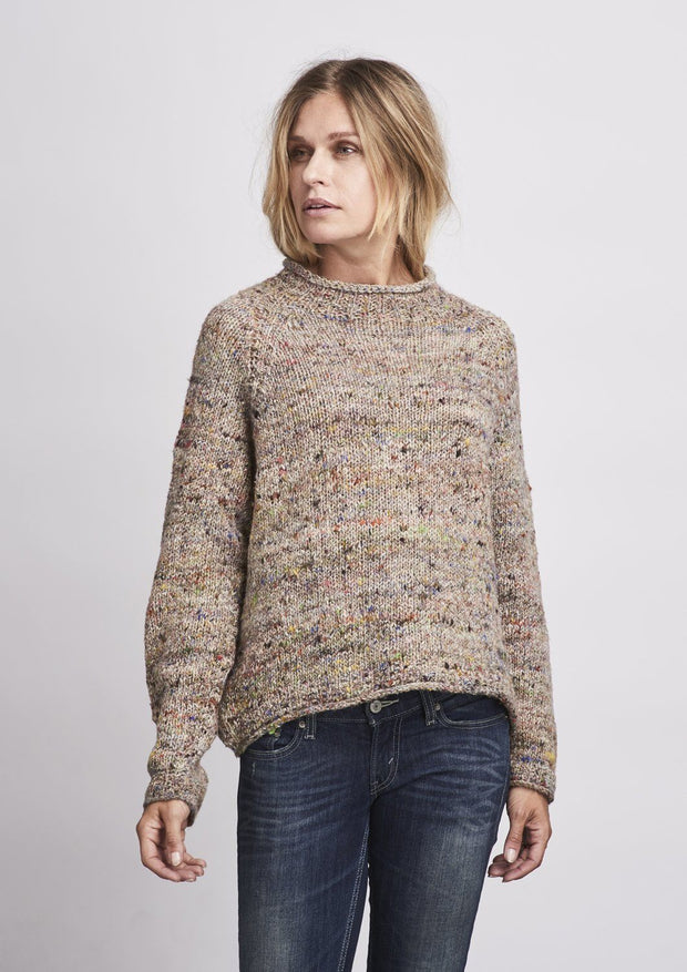 Knitted sweater with specks, beige background color and multicolored specks, knitted in Önling no 5