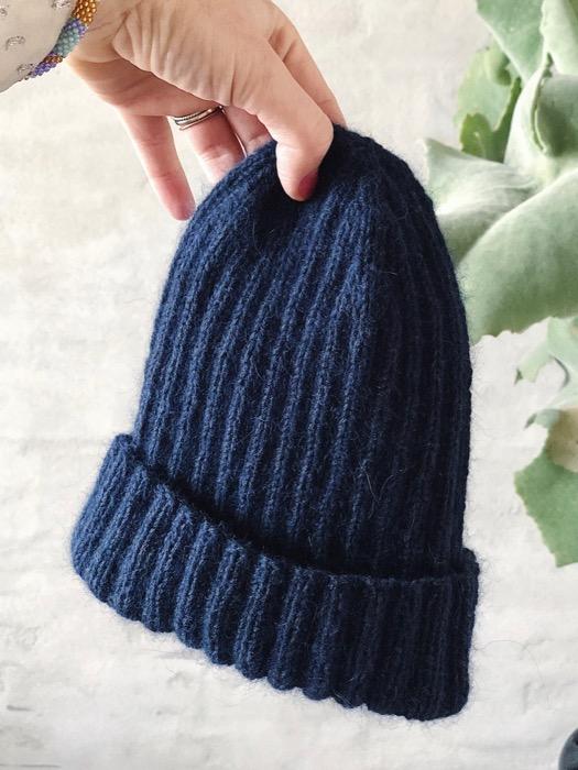 The hipster beanie in blue